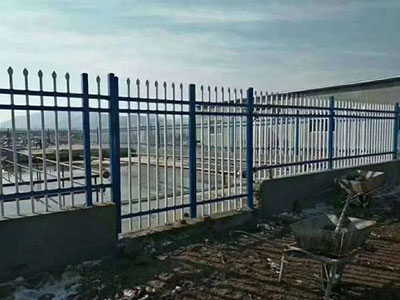 河道鋅鋼護欄圖片5