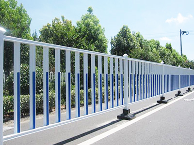 道路隔離護(hù)欄