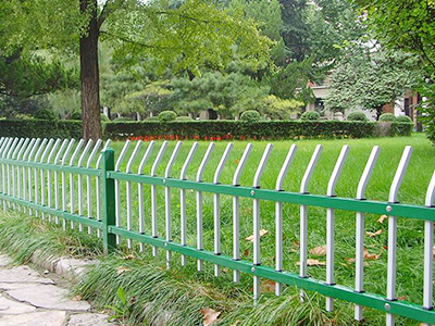 草坪護(hù)欄